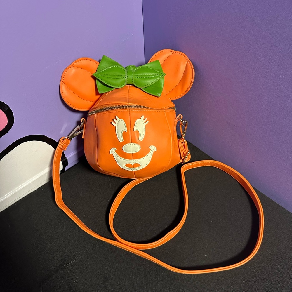 Loungefly Minnie Mouse Jack-O-Lantern Crossbody Bag